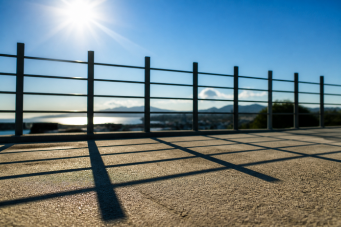 Maringá tem sexta-feira de sol e calor, máxima chega a 29°C