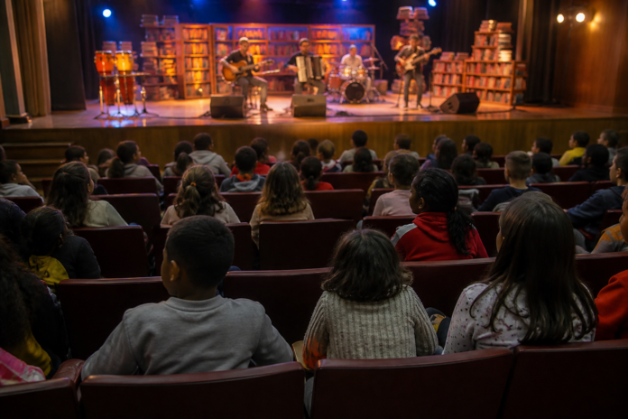 Camerata Antiqua leva espetáculo de música e literatura para crianças em Curitiba