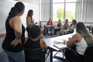 Roda de conversa sobre lideranca feminina