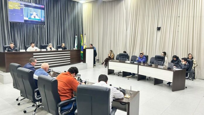 Câmara de Apucarana aprova projetos sobre saúde, transporte e infraestrutura