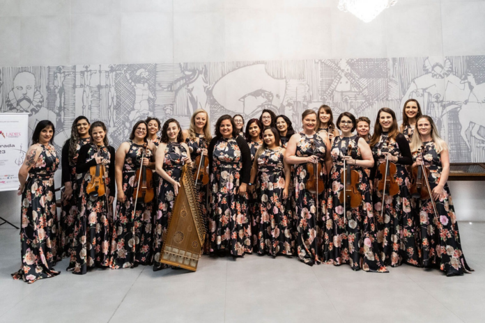 Orquestra Ladies Ensemble toca em Cascavel; entrada é doação de brinquedo