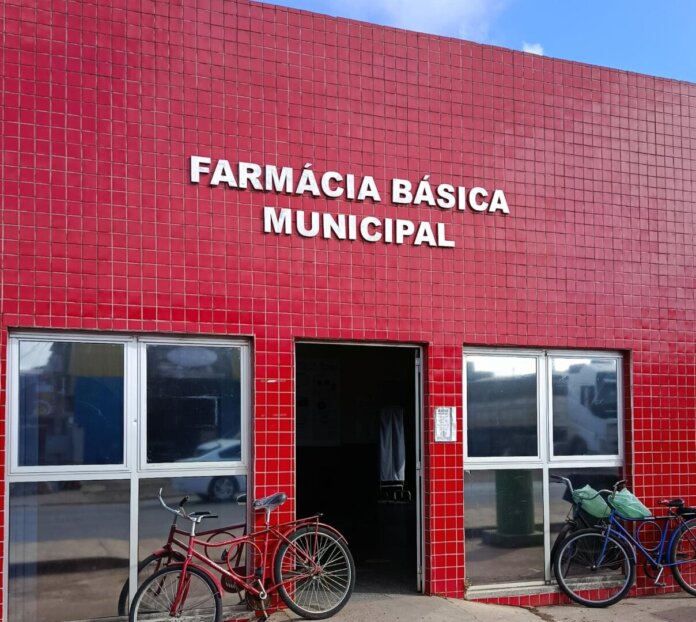 Farmácia Básica Jeová Ribeiro muda para reforma