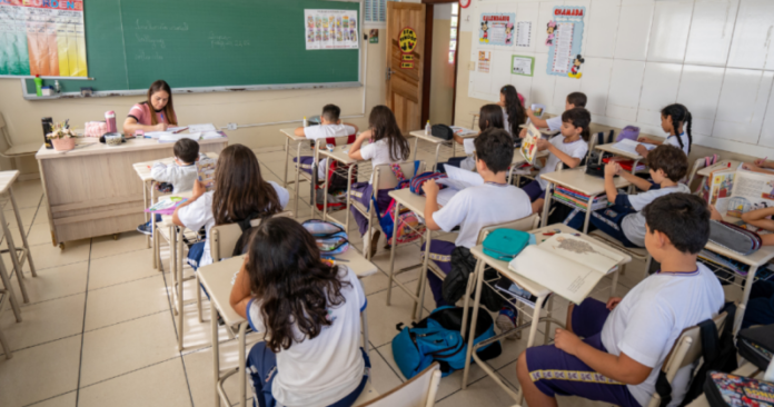 Paranavaí fica em 2º lugar no Brasil em ranking de qualidade da educação