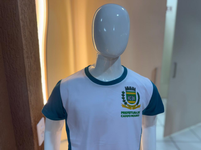 Campo Mourão abre chamada para fornecedor de uniformes escolares, valor é R$ 1,9 milhão