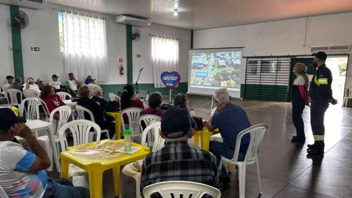 Cascavel realiza ações sobre segurança no trânsito durante semana de conscientização
