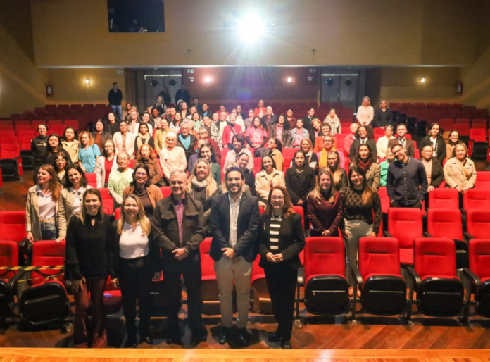 Arapongas lança serviço de Família Acolhedora para crianças afastadas da família