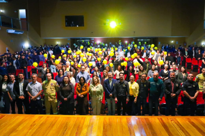 Arapongas marca abertura do Setembro Amarelo com ações de prevenção ao suicídio