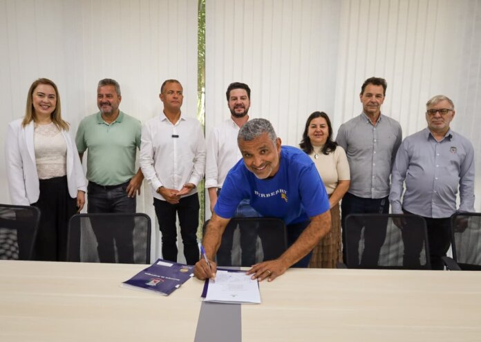 Arapongas investe R$ 100 milhões em obras, recapeamento de 390 km de ruas começa em breve