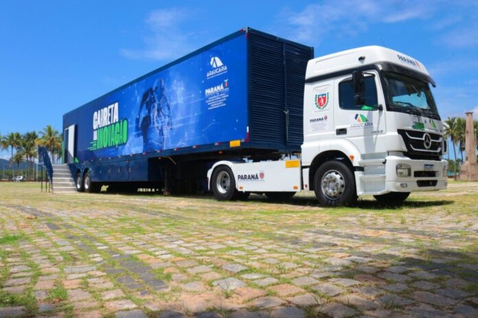 Carreta da Inovação chega ao Parque Lacustre em Castro