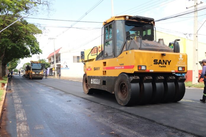 Marechal Cândido Rondon inicia recape de 1,7 km na avenida Rio Grande do Sul