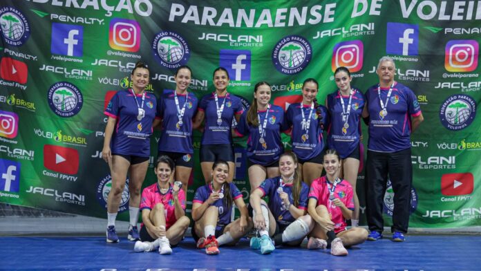 Guaratuba leva cinco equipes ao pódio do Regional de Vôlei em Paranaguá
