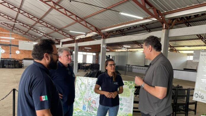 Palmas recebe carreta interativa de educação ambiental da Itaipu