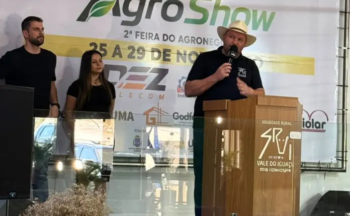 Leilão de 35 anos da Sociedade Rural de Dois Vizinhos arrecada R$ 1,4 milhão