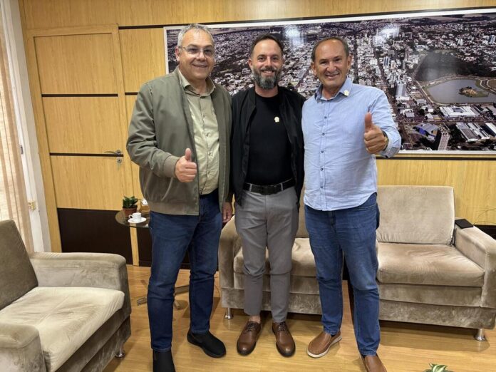 Criador de conteúdo apresenta à Prefeitura projeto de divulgação de Toledo nas redes sociais