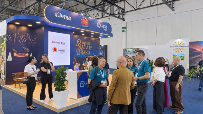 Curitiba apresenta projetos de turismo em feira de São Paulo