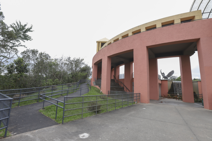 Parque Tanguá ganha banheiros acessíveis e rampa para cadeirantes