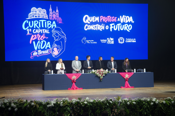 Curitiba recebe título de primeira Capital Pró-Vida do Brasil