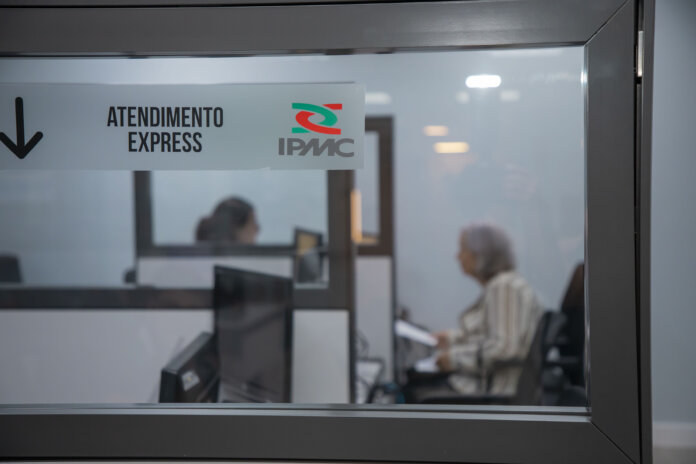 156 aposentados de Curitiba têm prova de vida vencida, pagamento pode parar em outubro