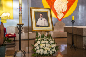 Curitiba homenageia Irmão Rogério Mateucci, reitor da PUC, em missa de memória