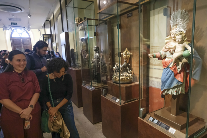 Nossa Senhora da Luz dos Pinhais volta ao museu após restauro de dez meses