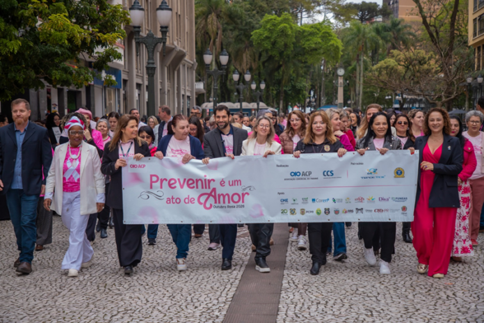 Outubro Rosa: Curitiba tem aulas e caminhadas gratuitas no Boqueirão e Fazendinha