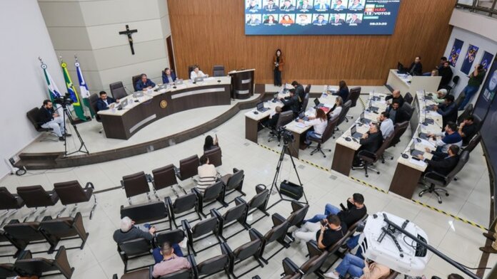 Câmara vota R$ 150 mil para APAE, ACPAC e ADFG nesta terça (13) em Guarapuava