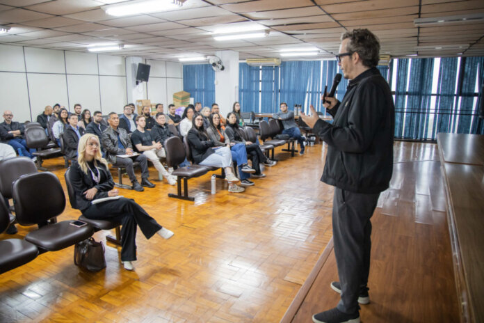 Apucarana capacita servidores em inteligência artificial para modernizar gestão pública