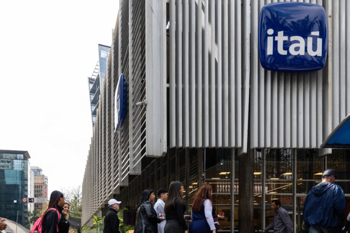 Bancos e INSS fecham na segunda-feira (12), feriado de Nossa Senhora Aparecida