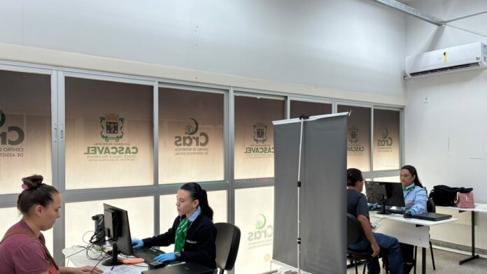 Cascavel leva emissão de Carteira de Identidade Nacional ao Cras Central