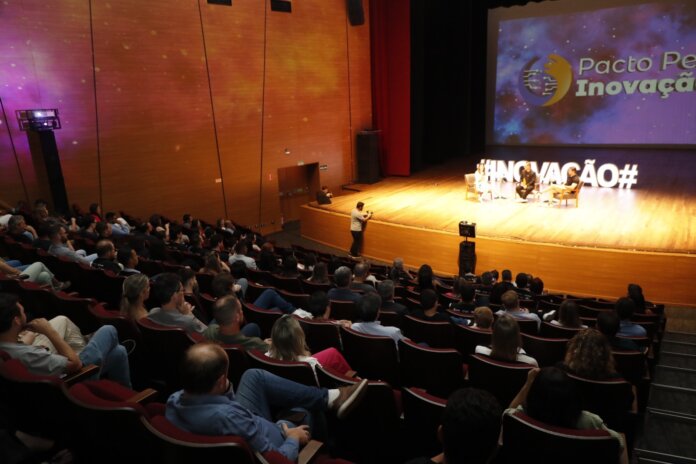 Cascavel abre Semana de Inovação 2026 com evento no Teatro Sefrin