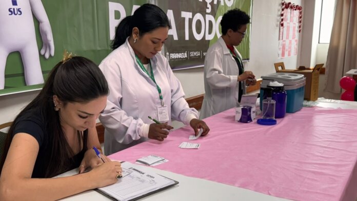 Paranaguá leva vacinação e testes rápidos à 13ª Feira de Profissões da ISULPAR