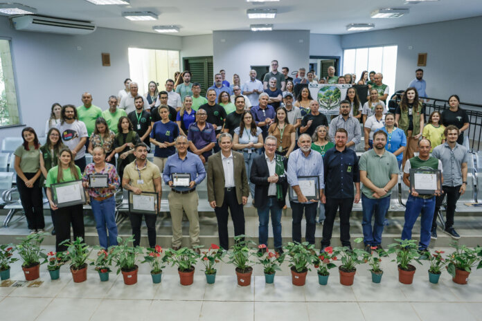 Maringá homenageia 5 nomes em defesa do meio ambiente