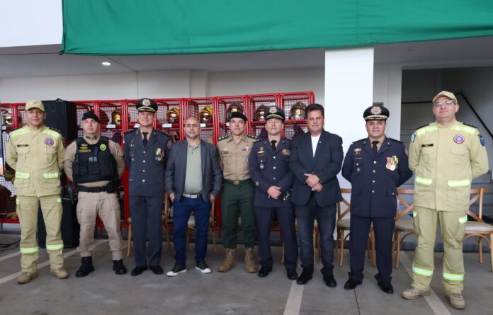 Rodrigo Schoemberger assume comando do 12º Batalhão de Bombeiros em Guarapuava