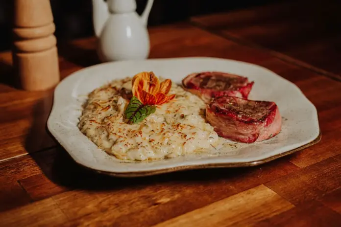 Festival Bom Gourmet 2026 em Maringá: 31 restaurantes com pratos de R$ 49 a R$ 109