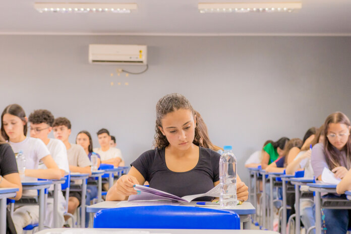 PSS 2026 da UEPG tem 14,4 mil inscritos, Psicologia é a mais concorrida