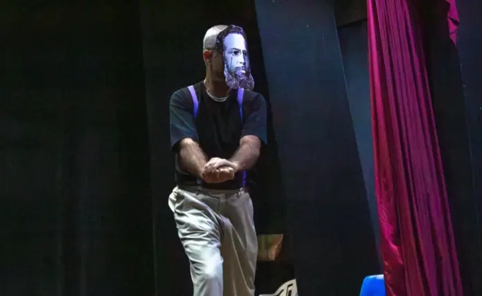 Unicentro de Irati celebra Dia das Professoras e dos Professores com teatro e oficinas