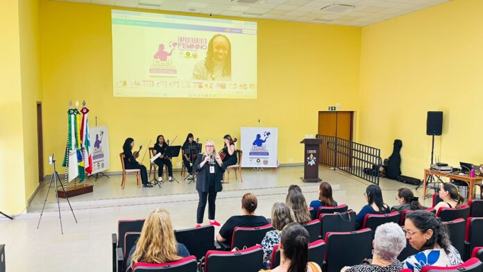 Mulheres de Foz do Iguaçu terminam curso de empreendedorismo nesta sexta