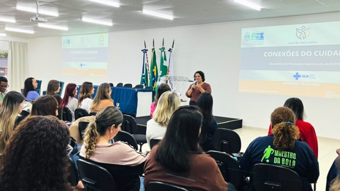 Foz do Iguaçu forma 100 profissionais em atendimento a pessoas com deficiência