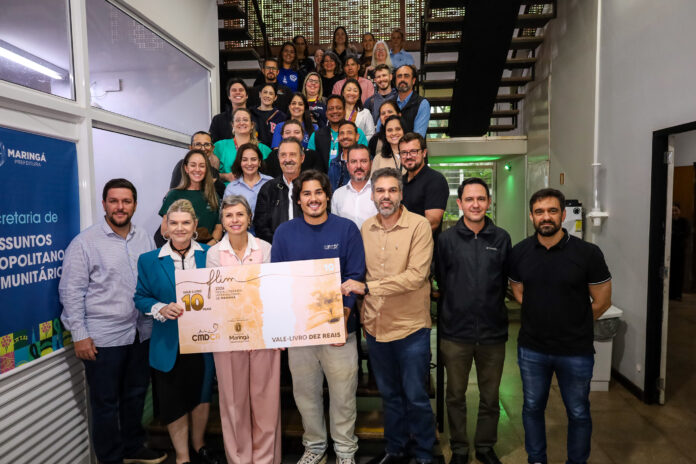 Maringá distribui R$ 200 mil em vales-livro para 4 mil crianças na Flim 2026