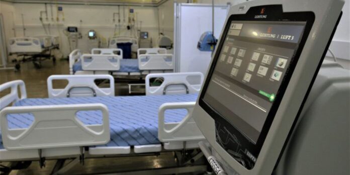Reino Unido vai monitorar dispositivos médicos com inteligência artificial continuamente