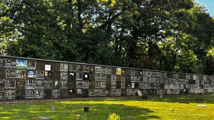 Cemitérios de Foz abrem para Finados, 40 mil pessoas esperadas em 2 de novembro