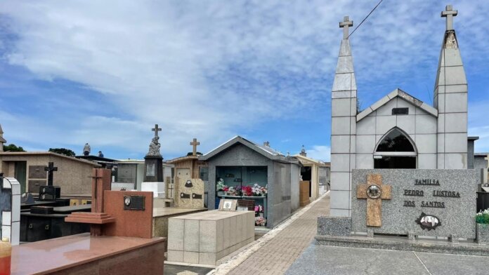 Palmas prepara cemitérios para Finados, famílias têm até 29 de outubro para limpar túmulos