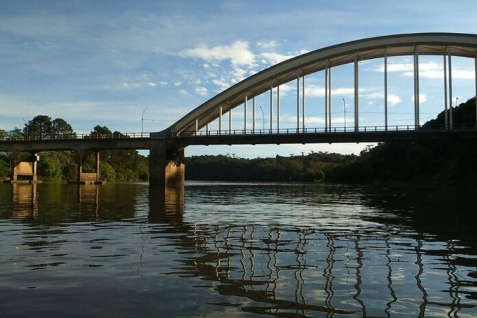 Rio Iguaçu em União da Vitória deve chegar a 6,22 metros na segunda-feira (26)