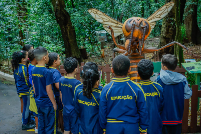 Primavera Encantada no Parque do Ingá recebe grupos de pessoas com deficiência