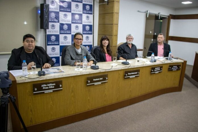União da Vitória debate saúde, pavimentação e fiscalização em sessão da Câmara