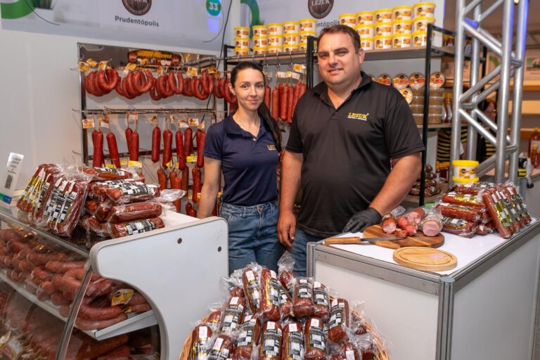 Feira Sabores do Paraná abre 120 vagas em Cascavel: inscrições encerram dia 30