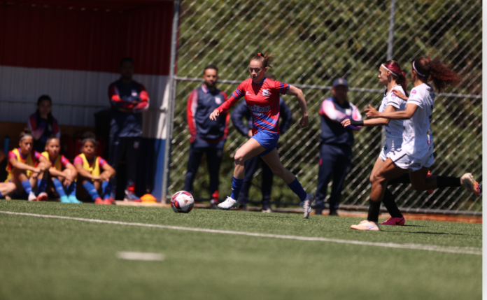 Colombo Select fatura título no Sub-13 e ganha convites de Coritiba e Palmeiras