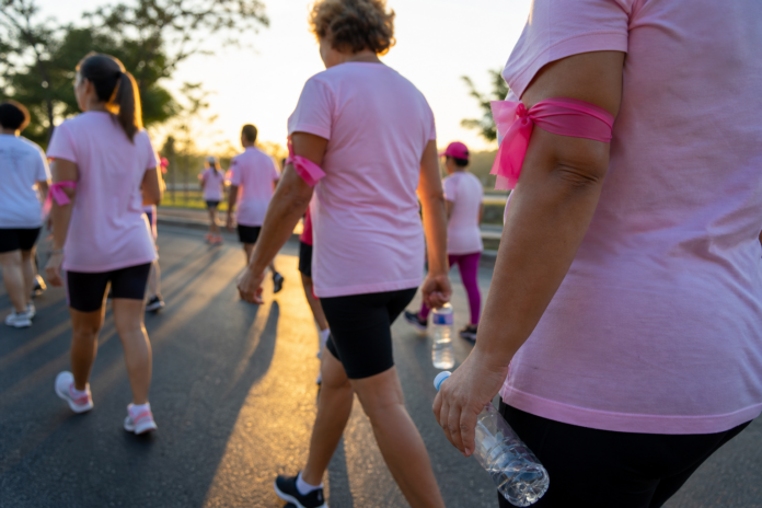 Arapongas abre Outubro Rosa com caminhada no sábado
