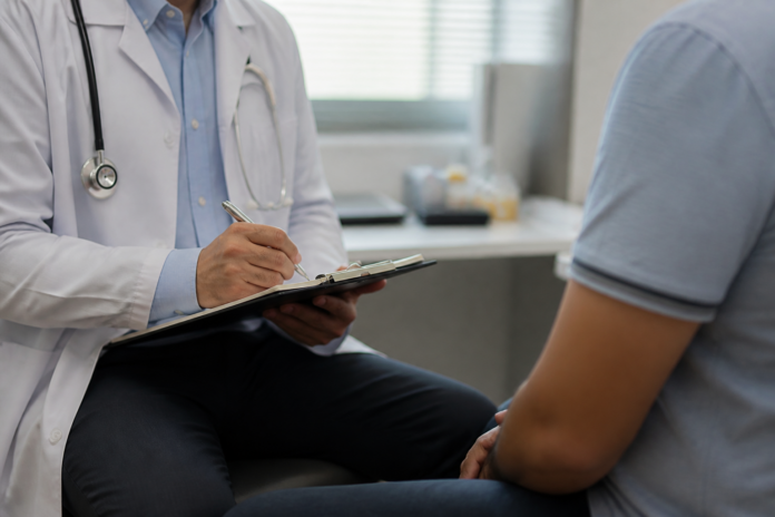 Curitiba: Afya oferece consultas e exames gratuitos em outubro