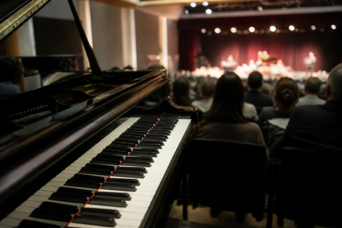 Pianista holandês vencedor de prêmio internacional toca em Curitiba no dia 25